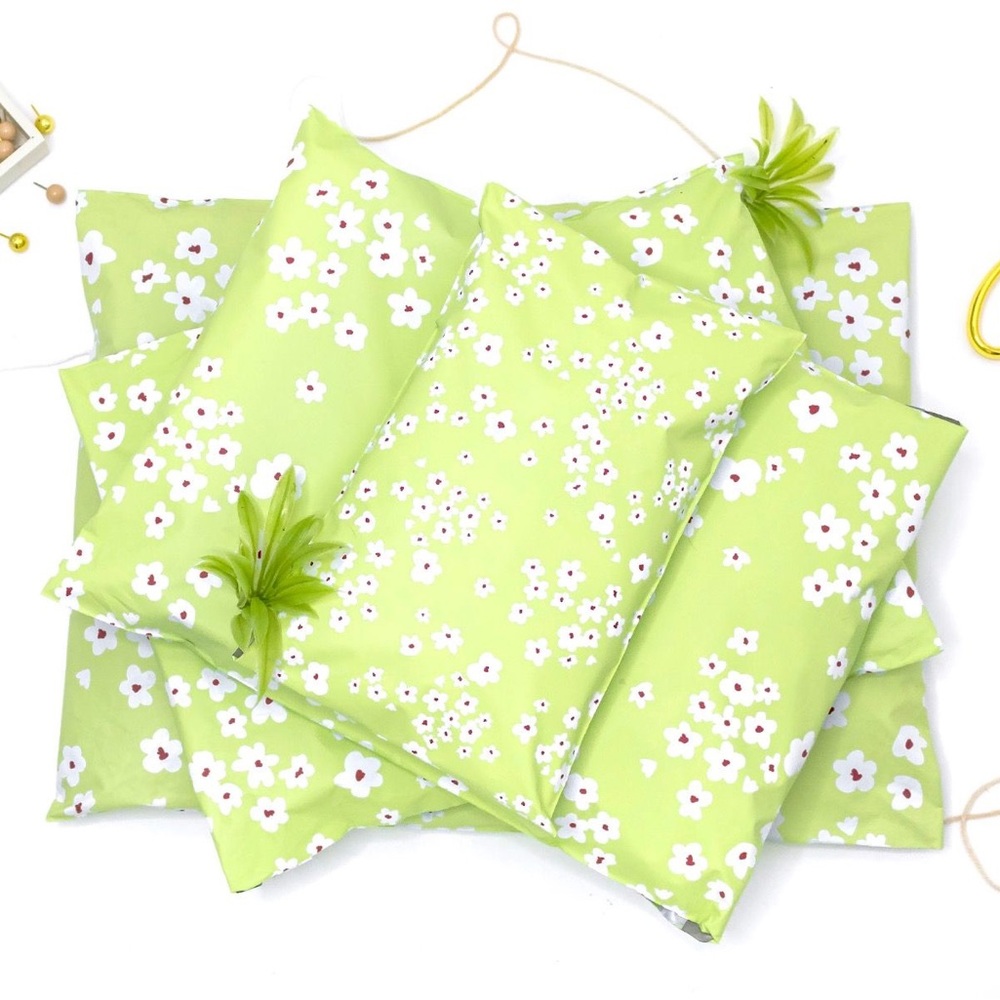 Wildflowers 6'x9" Poly Mailer Pack of 50 - Picture 3 of 4